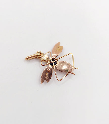 Pendentif Pendentif abeille victorien en or rose 18k avec saphir et perles 58 Facettes A06256