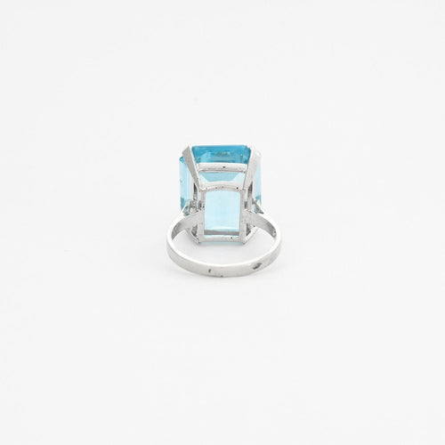 Bague Bague or blanc Topaze 58 Facettes