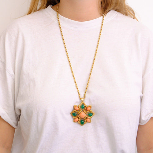 Collier VAN CLEEF & ARPELS - Parure "Delphe Collection" Corail et chrysoprase 58 Facettes