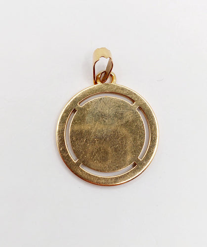 Pendentif Pendentif médaille d'amour 23mm or 18k diamant et rubis calibrés : "+ qu'hier - que demain" maison AUGIS 58 Facettes A06031