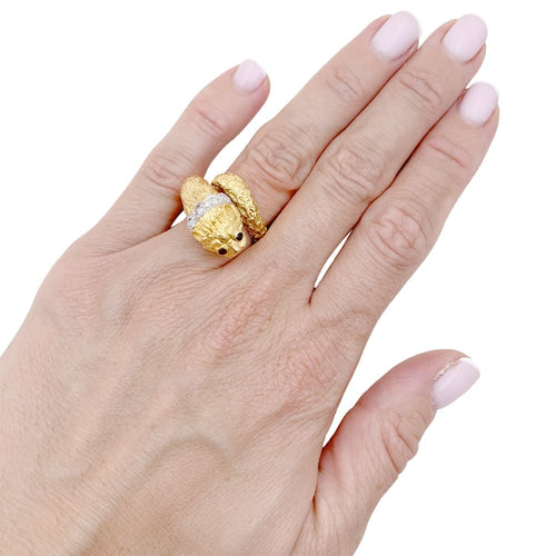Bague 52 Bague LALAOUNIS, "Animal Head", deux ors, diamants et rubis. 58 Facettes 34782
