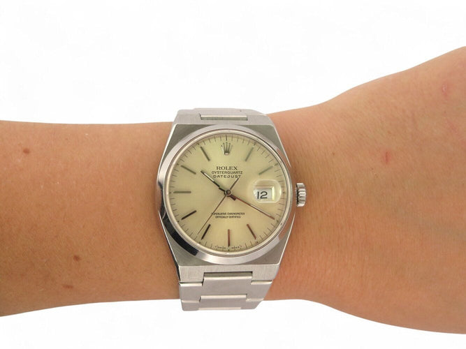Montre vintage montre ROLEX 17000 oysterquartz datejust 36 mm acier  quartz 58 Facettes 270379