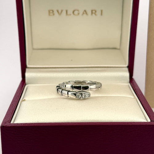 Bague 61 Bague BVLGARI Serpenti Viper en or et diamants 58 Facettes