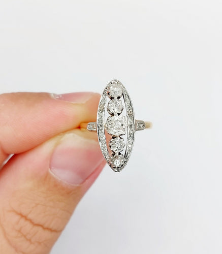 Bague 51 Bague marquise ancienne or jaune et platine, diamants (circa 1900) 58 Facettes A04975