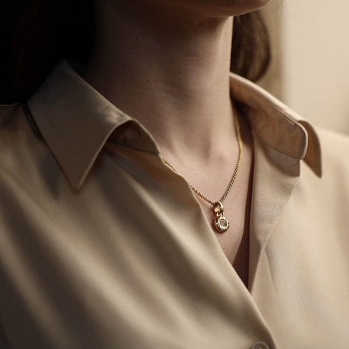 Collier Collier pendentif Chopard Happy Diamonds en or jaune 18K avec 7 diamants - Ref. 79/2655 - 42 cm - 14,40 g 58 Facettes FB10644