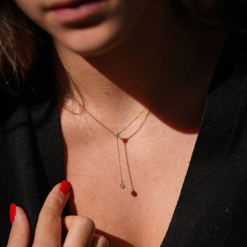 Collier TIFFANY & CO - Collier "Diamands by the yard" - en or jaune 18k et diamants 58 Facettes