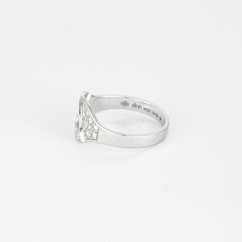 Bague 56 DINH VAN - Menottes - Bague or blanc et diamants 58 Facettes 250011