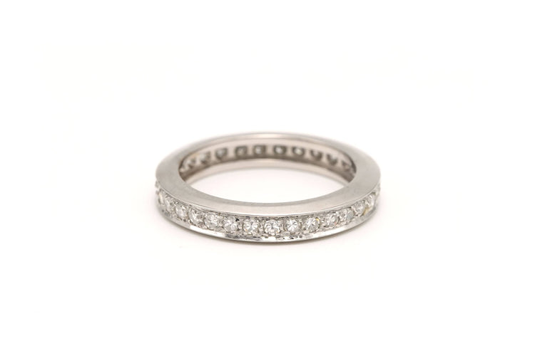 Bague 54 Alliance américaine contemporaine en or blanc sertie de diamants 58 Facettes 21129