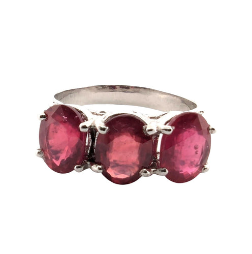 Bague 56 Bague en platine avec rubis et diamants 58 Facettes