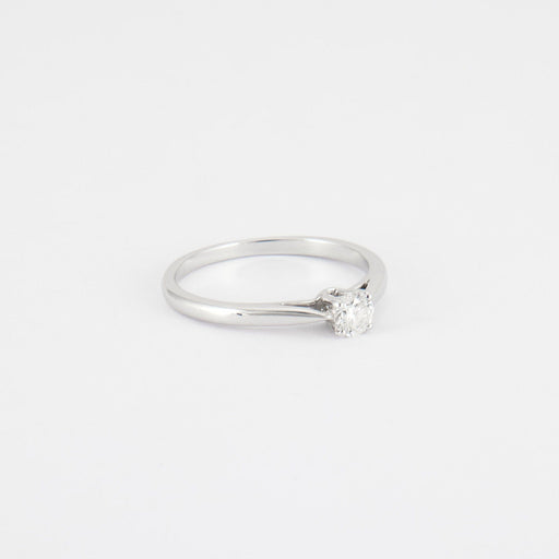 Bague 53 Bague solitaire en or blanc, diamant 58 Facettes