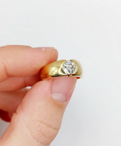 Bague 57.5 Bague jonc dôme en or 18k et diamant taille ancienne 1,10 carat 58 Facettes A06531