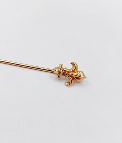 Epingle antique cravate ou foulard or rose fleur de lys (circa 1900)