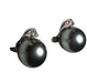 Boucles d'oreille or blanc serties de 2 perles de culture grises et 2 diamants 58 Facettes 2924 A