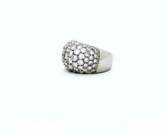 Anello in oro bianco con pavè di diamanti ct 2,80 58 Facettes 8921