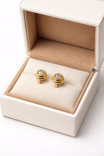 Boucles d'oreilles Boucles d'oreilles en or serties de diamants – Modèle classique à serti clos 58 Facettes 50396