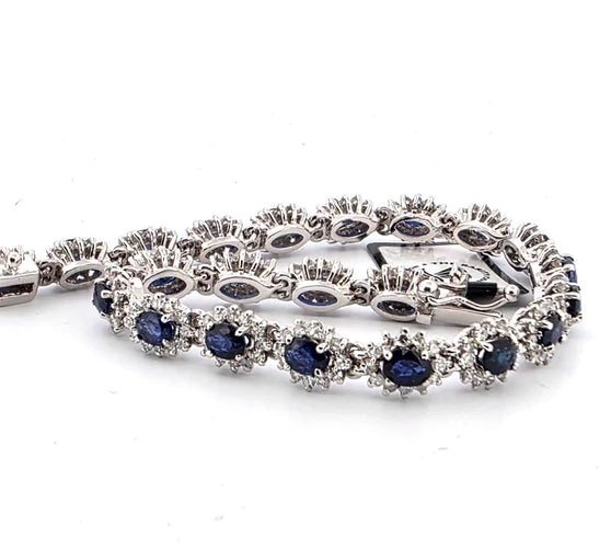 Bracelet Bracelet en or blanc 18 carats serti de saphirs et de diamants, 1973 G 58 Facettes