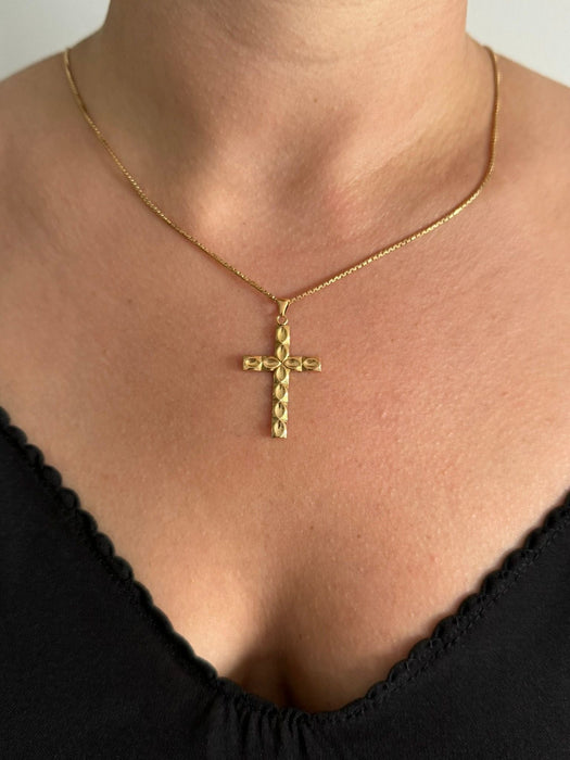 Pendentif Croix en or jaune 58 Facettes