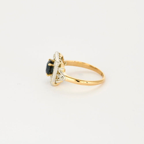 Bague 56 Bague ancienne or et platine, saphir 1 carat et diamants. 58 Facettes