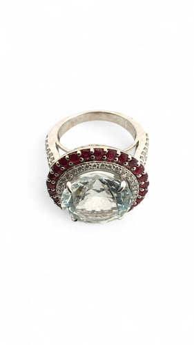 Bague 55 Bague en or blanc 18 carats , aigue-marine , diamants , rubis 58 Facettes