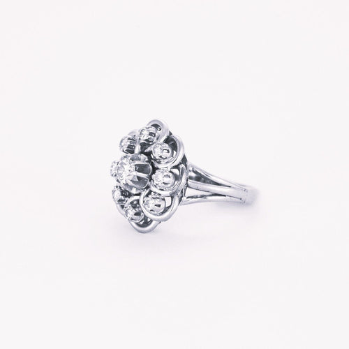 Bague 49 Bague pompadour diamants or blanc et platine 58 Facettes