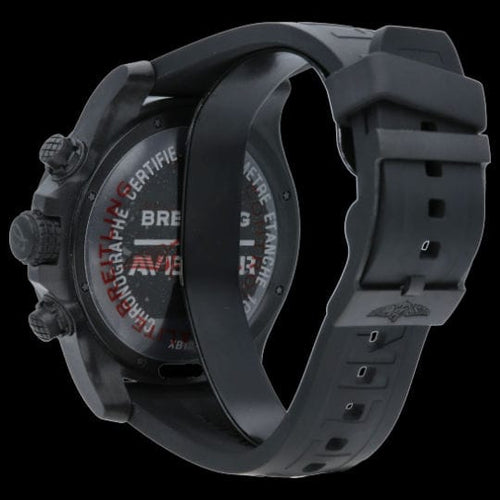 Breitling Montre Super Avenger Hurricane Breitlight Chronograph 50