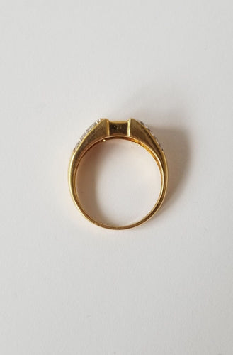 Bague 53 Bague or jaune saphirs et diamants 58 Facettes