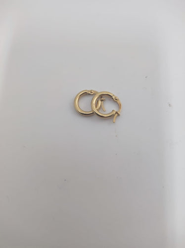 Créoles fines en or jaune 18k