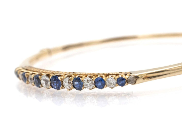 Bracelet Bracelet ancien en or jaune 14k avec saphirs et diamants taille ancienne 58 Facettes 11715