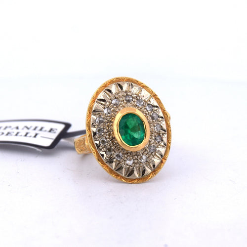 Bague 50 Bague ancienne en or jaune et blanc 18 carats avec émeraudes et diamants 58 Facettes