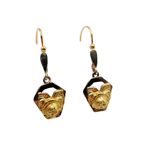 Boucles d'oreilles Dormeuses fleur finement ciselée en or 18k Art déco 58 Facettes A06469