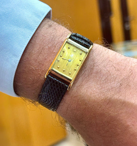 Montre Montre vintage mouvement Jaeger , boîtier or 18 carats 58 Facettes