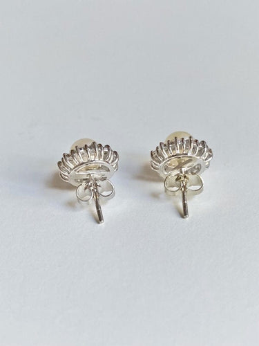 Boucles d'oreilles Boucles d'oreilles en or blanc 18k perles et diamants 58 Facettes