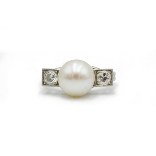 Bague 52 Bague - Platine, diamants et perle 58 Facettes 1151