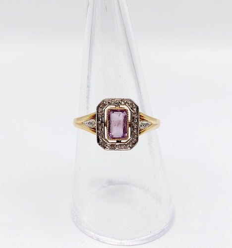 Bague 55 Bague pompadour or jaune, platine, améthyste et diamants taille rose (circa 1910) 58 Facettes A05298