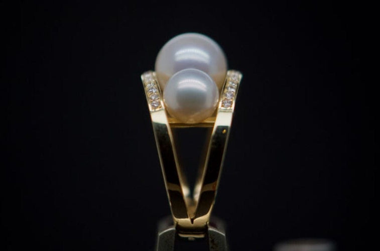 Bague 54 Bague en Or Ornée de Perles et Diamants 58 Facettes