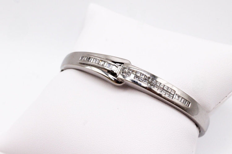 Bracelet Bracelet jonc or blanc diamants 58 Facettes 250141