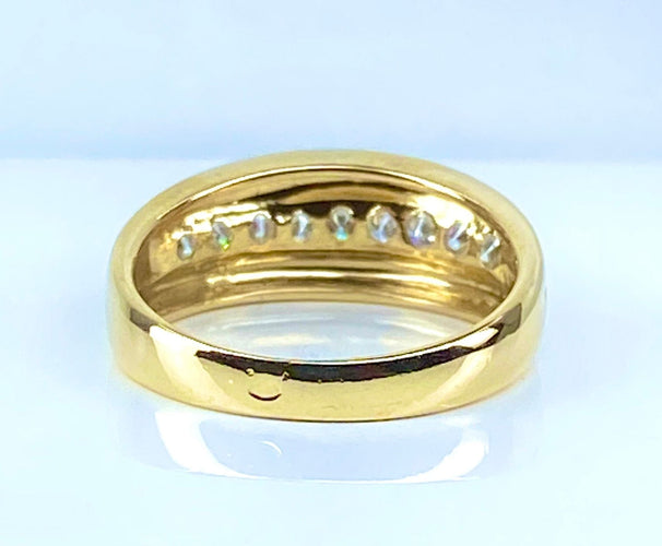 Bague 51 Bague jonc en or jaune 18 carats sertie de 9 diamants 58 Facettes AB565