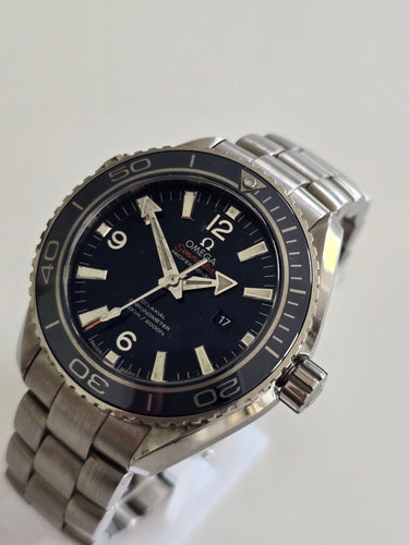 Montre OMEGA - Montre Seamaster Planet Ocean 58 Facettes