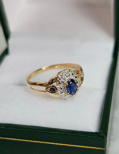 Bague 53 Bague en Or jaune, Or blanc et Saphirs 58 Facettes 649