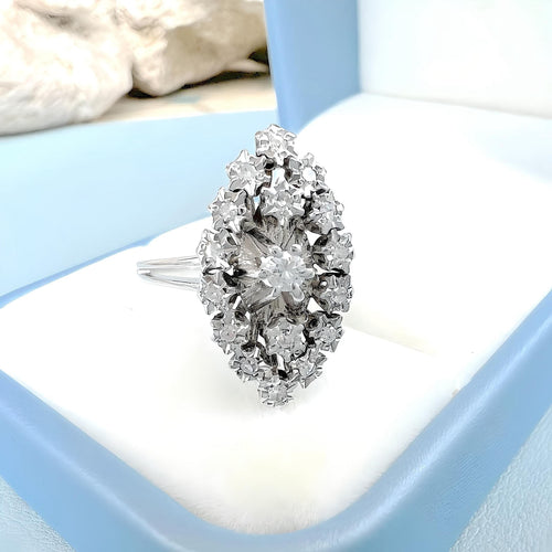 Bague 54.5 Bague Marquise Vintage Diamants Or gris 18 K 58 Facettes AA 1720