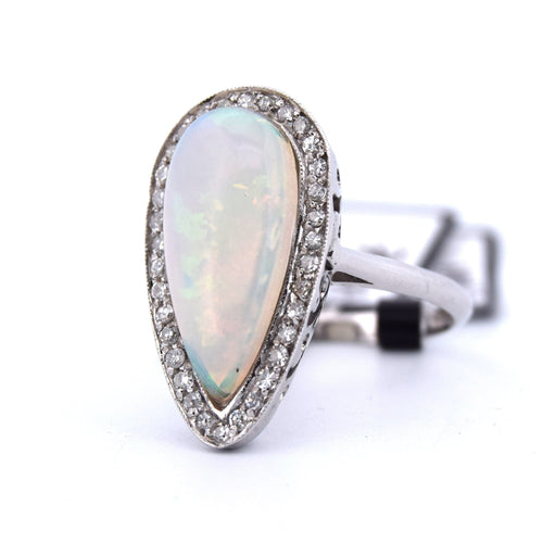 Bague 53 Opale ajourée Art Déco 58 Facettes