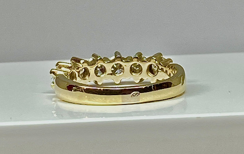 Bague 52 Demi alliance or jaune 6 diamants 58 Facettes AB342