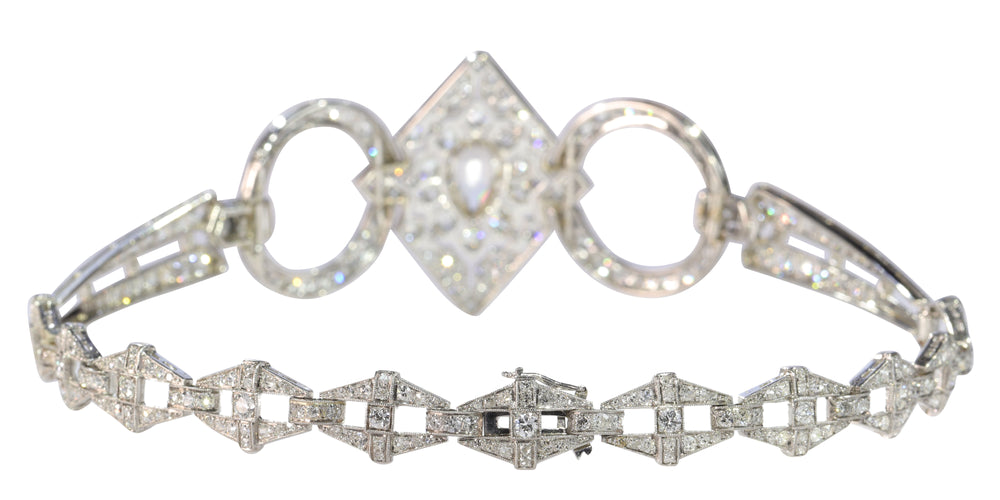 Collier Glamour des Années folles : Collier et coiffe vintage Art déco en diamants pour chien 58 Facettes 23023-0064