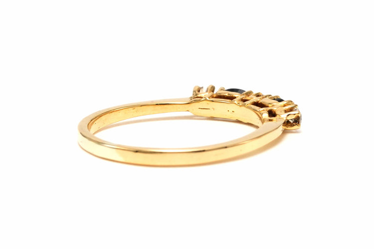 Bague 53 Bague contemporaine or jaune, saphirs et diamants 58 Facettes 22735