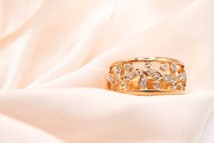 Bague 57 Bague papillons or jaune et diamants 58 Facettes 250544