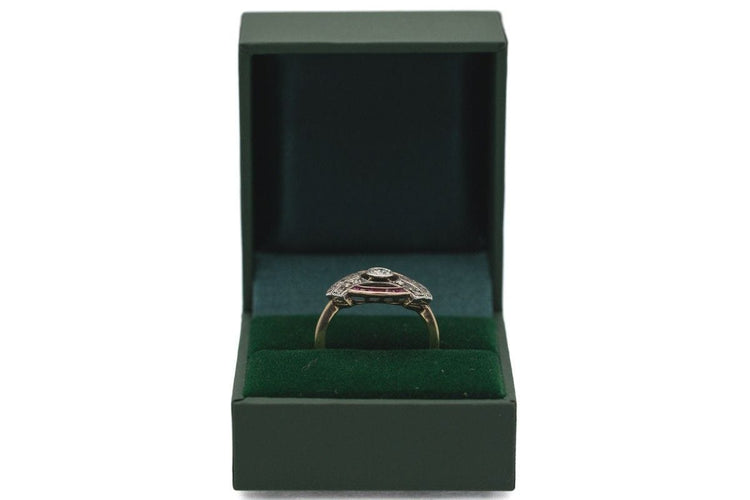 Bague 56 Bague ancienne Art Déco en diamants et rubis, années 1920 58 Facettes 9335