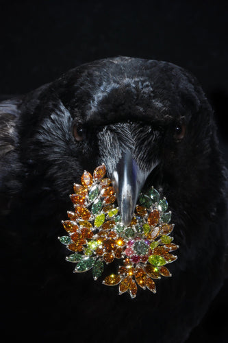 Broche Broche vintage exquise des années 1970 : une symphonie de plus de 19 carats de diamants de couleur fantaisie 58 Facettes 21092-0149