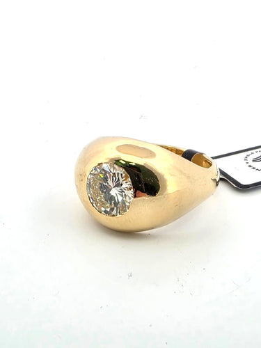 Bague 56 Bague solitaire en or jaune massif 18 carats sertie d'un diamant de 1,80 carat. 58 Facettes