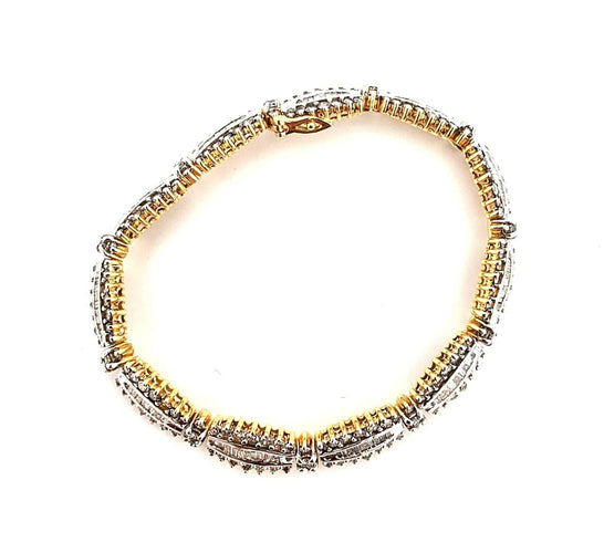 Bracelet Bracelet en or blanc et jaune avec diamants 58 Facettes