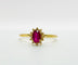 Bague Bague en or jaune avec un saphir rose ovale et des diamants 58 Facettes 50291